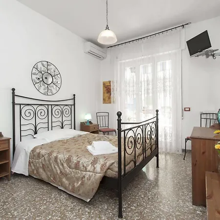 Bed & Breakfast A For Rom