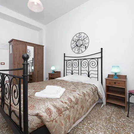 Bed & Breakfast A For 2*